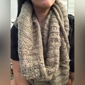 Aldo Chunky Knit Scarf in Earthy Brown
